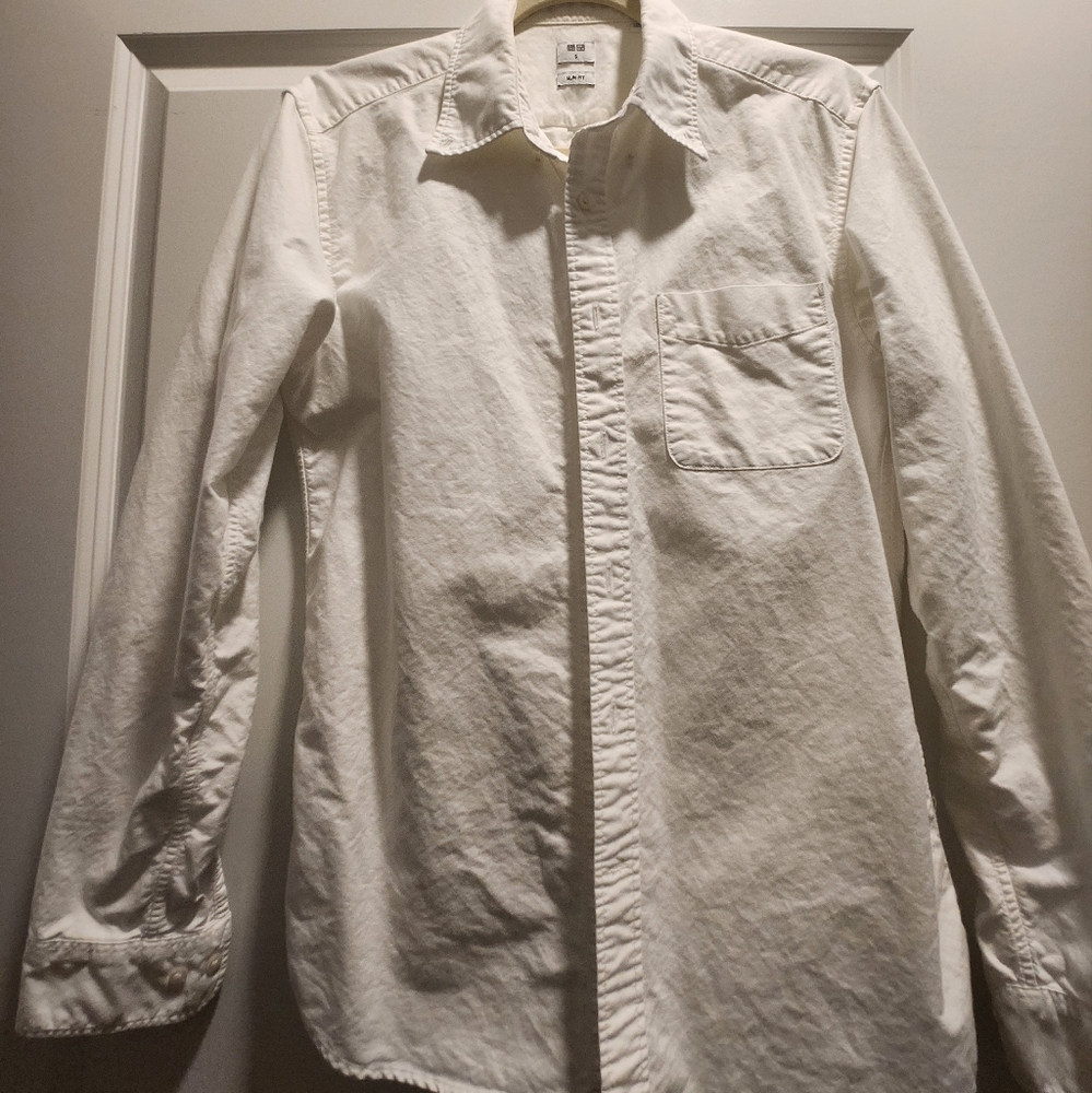 [Gently Worn] White Uniqlo Oxford Button Up Shirt